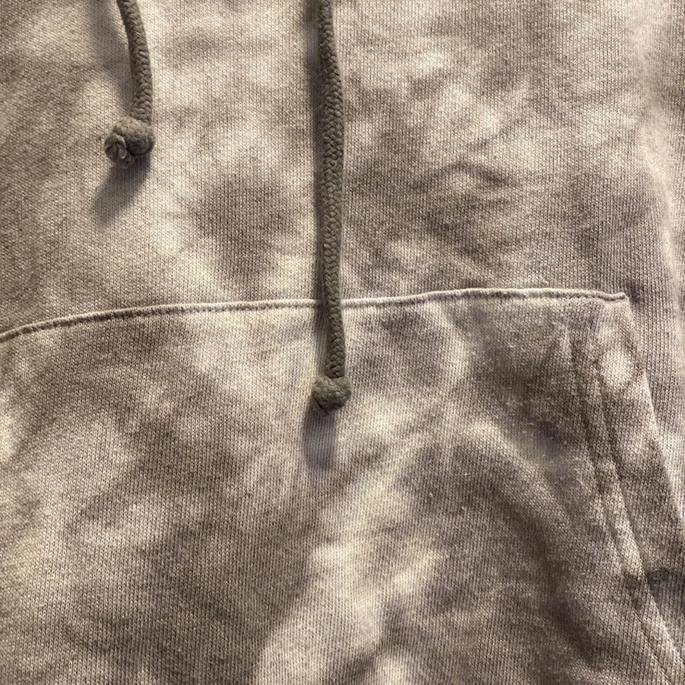 Sweater size M